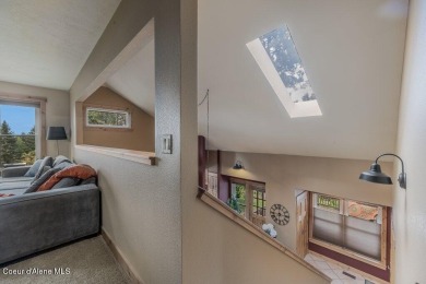 Treehouse at Hayden - Beautiful condo overlooking the south end on Avondale Golf and Tennis Club in Idaho - for sale on GolfHomes.com, golf home, golf lot