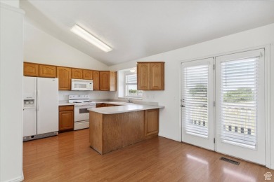 Welcome to this beautifully maintained single-family home on Sun Hills Golf Course in Utah - for sale on GolfHomes.com, golf home, golf lot