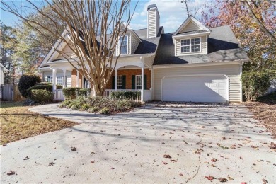 This meticulously maintained 2-story home features 5 spacious on Summergrove Golf Club in Georgia - for sale on GolfHomes.com, golf home, golf lot