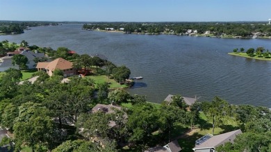 Stunning Lakefront property in the private, gated community of on Lake Kiowa Golf Course in Texas - for sale on GolfHomes.com, golf home, golf lot