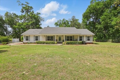 Welcome to this immaculate , updated gorgeous 3 bedroom/2 on Chiefland Golf and Country Club in Florida - for sale on GolfHomes.com, golf home, golf lot