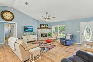 Welcome to this immaculate , updated gorgeous 3 bedroom/2 on Chiefland Golf and Country Club in Florida - for sale on GolfHomes.com, golf home, golf lot
