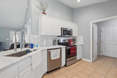 Welcome to this immaculate , updated gorgeous 3 bedroom/2 on Chiefland Golf and Country Club in Florida - for sale on GolfHomes.com, golf home, golf lot