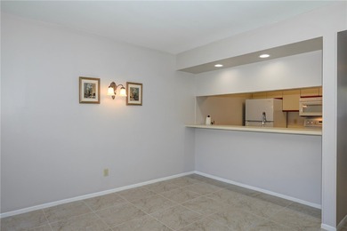 Amazing golf & lake views set the tone for this well-located on Vista Plantation Golf Club in Florida - for sale on GolfHomes.com, golf home, golf lot