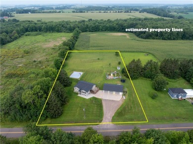 LOCATION! LOCATION! LOCATION! Just minutes from city amenities on Turtleback Golf and Conference Center in Wisconsin - for sale on GolfHomes.com, golf home, golf lot