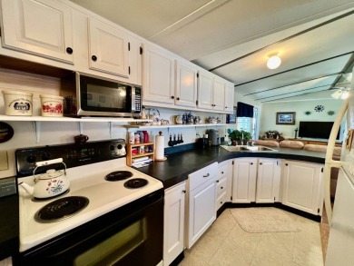 New listing! Home is being sold partially furnished. *Photos on Water Oak Country Club Estates in Florida - for sale on GolfHomes.com, golf home, golf lot