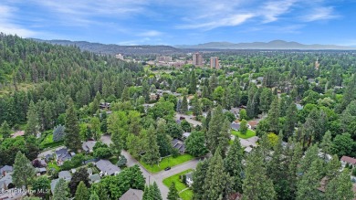 Don't miss this incredible chance to live just steps from the on Coeur D Alene Resort Golf Course in Idaho - for sale on GolfHomes.com, golf home, golf lot