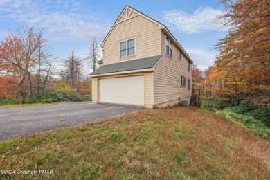 Discover luxury living in this stunning 4-bedroom home located on Pinecrest Lake Golf and Country Club in Pennsylvania - for sale on GolfHomes.com, golf home, golf lot