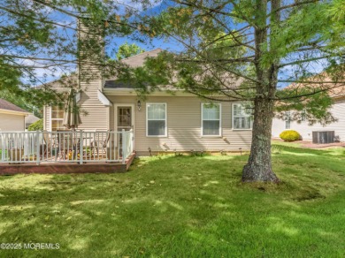 Talk about an unbeatable location! Situated on a tree-lined on Renaissance Country Club in New Jersey - for sale on GolfHomes.com, golf home, golf lot