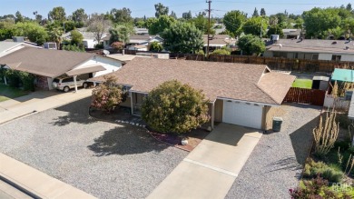 Welcome to this charming 2-bedroom, 1-bath turnkey beauty on Sundale Country Club in California - for sale on GolfHomes.com, golf home, golf lot