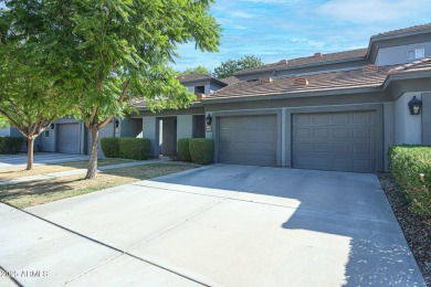 Beautiful partly Furnished Condo in Fairways at Arrowhead on Arrowhead Country Club in Arizona - for sale on GolfHomes.com, golf home, golf lot