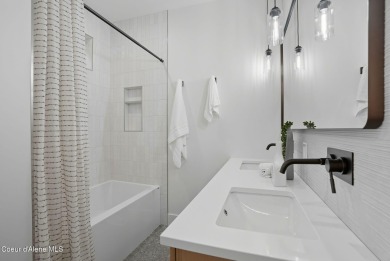 Welcome to this stunning new construction home located in the on Avondale Golf and Tennis Club in Idaho - for sale on GolfHomes.com, golf home, golf lot