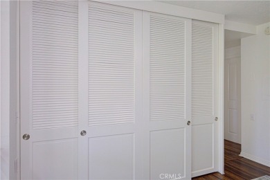 Step into this Beautiful *Seville Townhome*, one of our most on Leisure Village Par 3 Golf Course in California - for sale on GolfHomes.com, golf home, golf lot