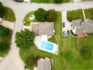 BEAUTIFUL 2 STORY--CORNER LOT--IN GROUND POOL--OPEN FLOOR PLAN! on The Granite City Park District Legacy Golf Course in Illinois - for sale on GolfHomes.com, golf home, golf lot