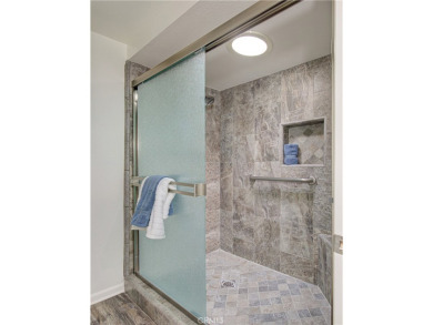 Step into this Beautiful *Seville Townhome*, one of our most on Leisure Village Par 3 Golf Course in California - for sale on GolfHomes.com, golf home, golf lot