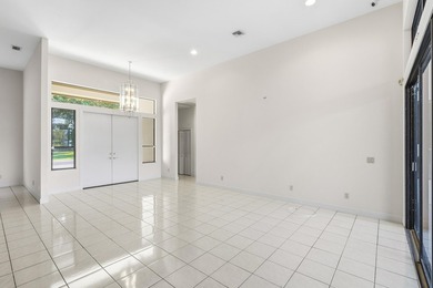 Price Improvement! Time to snatch up this one! This 4-bedroom, 4 on Mariner Sands Country Club in Florida - for sale on GolfHomes.com, golf home, golf lot