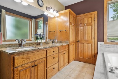 What more could you ask for... main level living, golf course on Boulder Pointe Golf Club in Minnesota - for sale on GolfHomes.com, golf home, golf lot