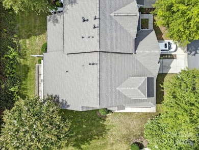 Beautiful, well maintained End Unit TH in the sought after on Highland Creek Golf Club in North Carolina - for sale on GolfHomes.com, golf home, golf lot