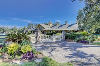 Great renovation awaiting your finishing touch! This 1-bedroom on Harbour Town Golf Links in South Carolina - for sale on GolfHomes.com, golf home, golf lot