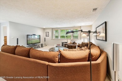 Stunning 3-4 bedroom, 3 bath one owner ranch style condo in the on Hawk Hollow Golf Course  in Michigan - for sale on GolfHomes.com, golf home, golf lot