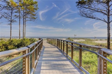 Great renovation awaiting your finishing touch! This 1-bedroom on Harbour Town Golf Links in South Carolina - for sale on GolfHomes.com, golf home, golf lot