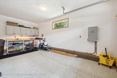 Stunning 3-4 bedroom, 3 bath one owner ranch style condo in the on Hawk Hollow Golf Course  in Michigan - for sale on GolfHomes.com, golf home, golf lot