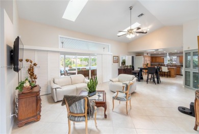 Stunning 4BR/4BA POOL HOME ideal for families and entertaining! on Sun n Lake Golf and Country Club in Florida - for sale on GolfHomes.com, golf home, golf lot