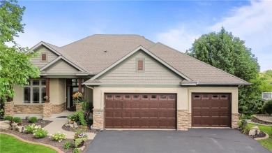 What more could you ask for... main level living, golf course on Boulder Pointe Golf Club in Minnesota - for sale on GolfHomes.com, golf home, golf lot