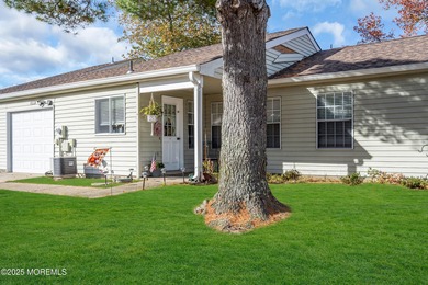 Price Adjustment!! This Stratford model is well taken care of on Leisure Village West Assoc. in New Jersey - for sale on GolfHomes.com, golf home, golf lot