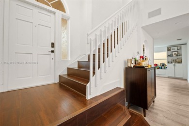 This beautiful 3 bedrooms, 2 1/2 bathrooms, 2-car garage on Grand Palms Hotel and Golf Resort in Florida - for sale on GolfHomes.com, golf home, golf lot