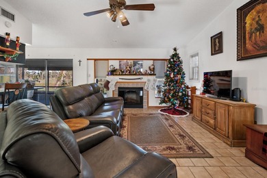 GREAT LOCATION!!! This well-maintained 4 BEDROOM, 2 BATHROOM on Hidden Lakes Golf Club in Florida - for sale on GolfHomes.com, golf home, golf lot