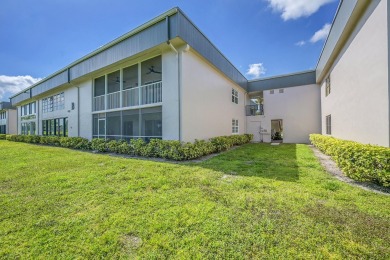 SELLER IS MOTIVATED. 2/2 LUXURY DELUXE 1st. FLOOR. Create your on Kings Point Golf -Flanders Way in Florida - for sale on GolfHomes.com, golf home, golf lot
