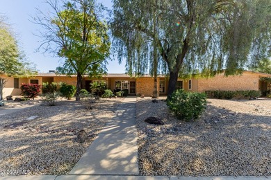 Welcome to this 1 Bedroom 1 Bath Garden-Style Home in Sun City on Pebblebrook Golf Course in Arizona - for sale on GolfHomes.com, golf home, golf lot