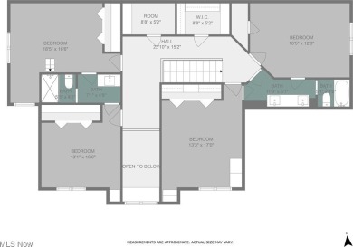 Stunning custom-built 5-bedroom, 4.5-bath home overlooks the on Chenoweth Golf Course in Ohio - for sale on GolfHomes.com, golf home, golf lot