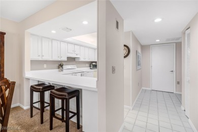 Owner is MOTIVATED to get condo sold this SEASON. GREAT PRICE!! on The Landings Yacht, Golf and Tennis Club in Florida - for sale on GolfHomes.com, golf home, golf lot