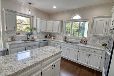 Fall in love with life at Lakewood in this beautifully on Lakewood Oaks Golf Club, Ltd. in Missouri - for sale on GolfHomes.com, golf home, golf lot