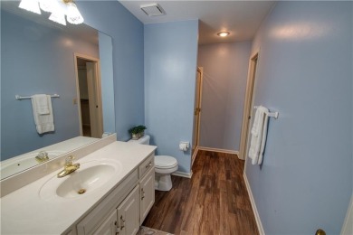 Fall in love with life at Lakewood in this beautifully on Lakewood Oaks Golf Club, Ltd. in Missouri - for sale on GolfHomes.com, golf home, golf lot