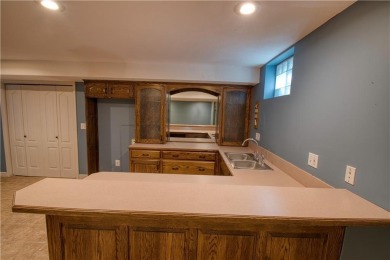 Fall in love with life at Lakewood in this beautifully on Lakewood Oaks Golf Club, Ltd. in Missouri - for sale on GolfHomes.com, golf home, golf lot