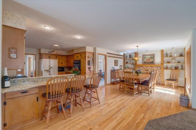 Midvale Heights neighborhood!   Spacious ranch w/ over 2,400 Sq on Odana Hills Golf Course in Wisconsin - for sale on GolfHomes.com, golf home, golf lot