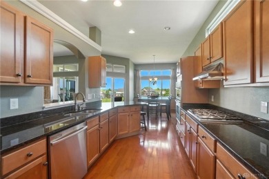 Don't miss this wonderful Patio Home nestled along the pristine on Shaker Run Golf Club  in Ohio - for sale on GolfHomes.com, golf home, golf lot