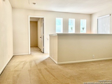 Move-in ready 2-bedroom, 2.5-bath home in Northeast San Antonio! on Northern Hills Golf Club in Texas - for sale on GolfHomes.com, golf home, golf lot