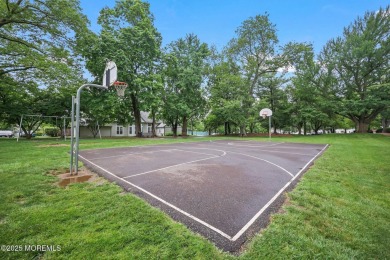 Welcome to easy living in one of Freehold Township's most on Raintree Golf Course in New Jersey - for sale on GolfHomes.com, golf home, golf lot