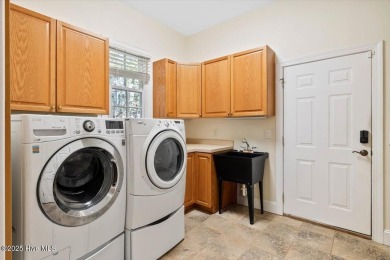 **Seller is offering a $20,000 use-as-you-choose credit and a on Governors Club in North Carolina - for sale on GolfHomes.com, golf home, golf lot