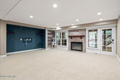 **Seller is offering a $20,000 use-as-you-choose credit and a on Governors Club in North Carolina - for sale on GolfHomes.com, golf home, golf lot