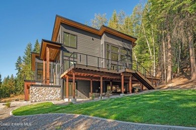 Welcome to the Parade of Homes Showstopper - The Bitterroot! on The Idaho Club in Idaho - for sale on GolfHomes.com, golf home, golf lot