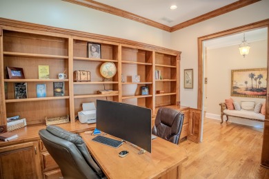 Comfortable and functional this 3-bedroom 2.5 bath is on Reynolds Lake Oconee - The Oconee in Georgia - for sale on GolfHomes.com, golf home, golf lot