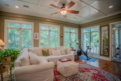 Comfortable and functional this 3-bedroom 2.5 bath is on Reynolds Lake Oconee - The Oconee in Georgia - for sale on GolfHomes.com, golf home, golf lot