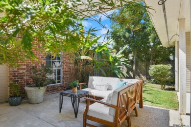Charming Mid City Cottage with Timeless Elegance. THIS HOME IS on Webb Park Golf Course in Louisiana - for sale on GolfHomes.com, golf home, golf lot