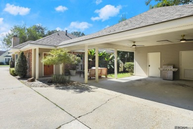 Charming Mid City Cottage with Timeless Elegance. THIS HOME IS on Webb Park Golf Course in Louisiana - for sale on GolfHomes.com, golf home, golf lot
