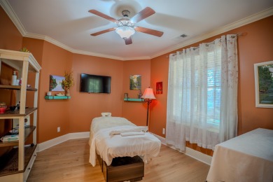 Comfortable and functional this 3-bedroom 2.5 bath is on Reynolds Lake Oconee - The Oconee in Georgia - for sale on GolfHomes.com, golf home, golf lot